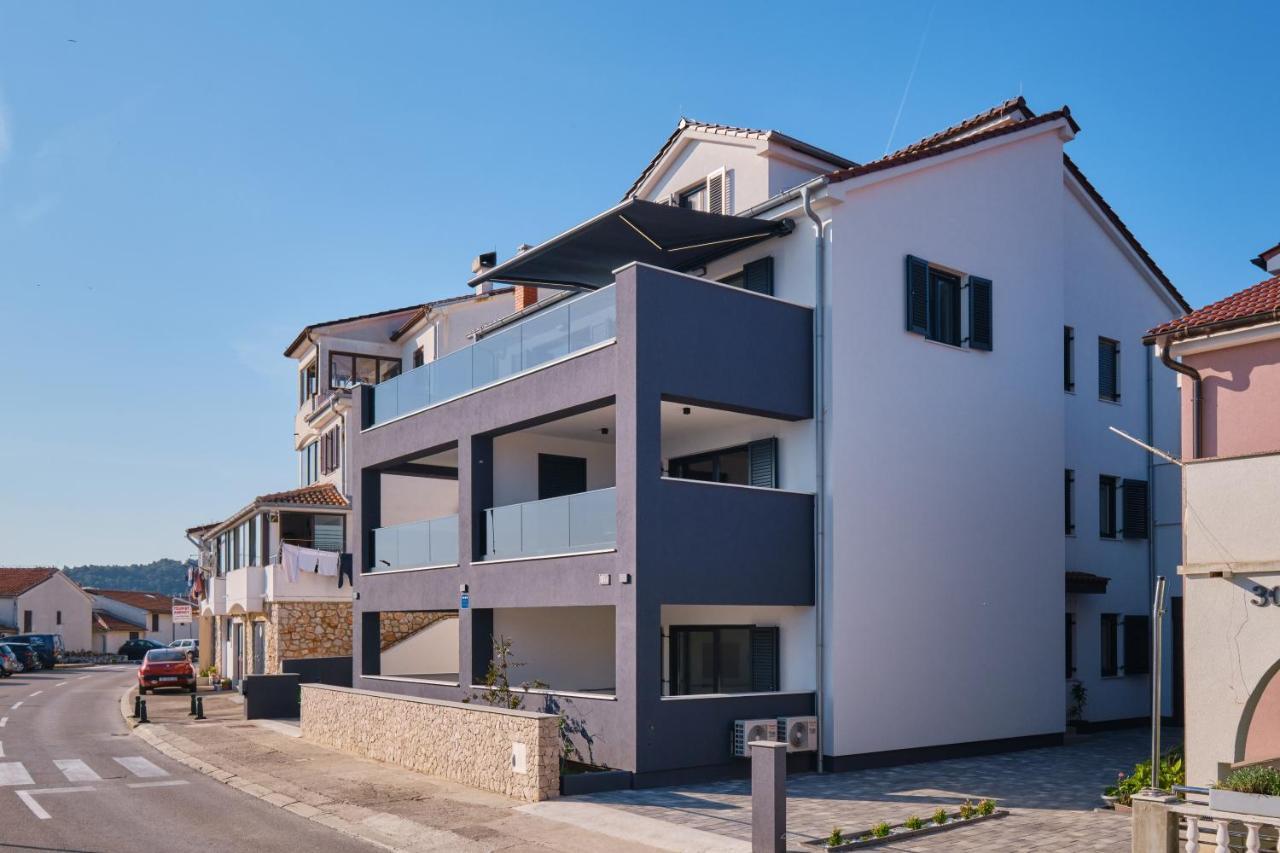 Апартаменты House Torre Мали-Лошинь Экстерьер фото